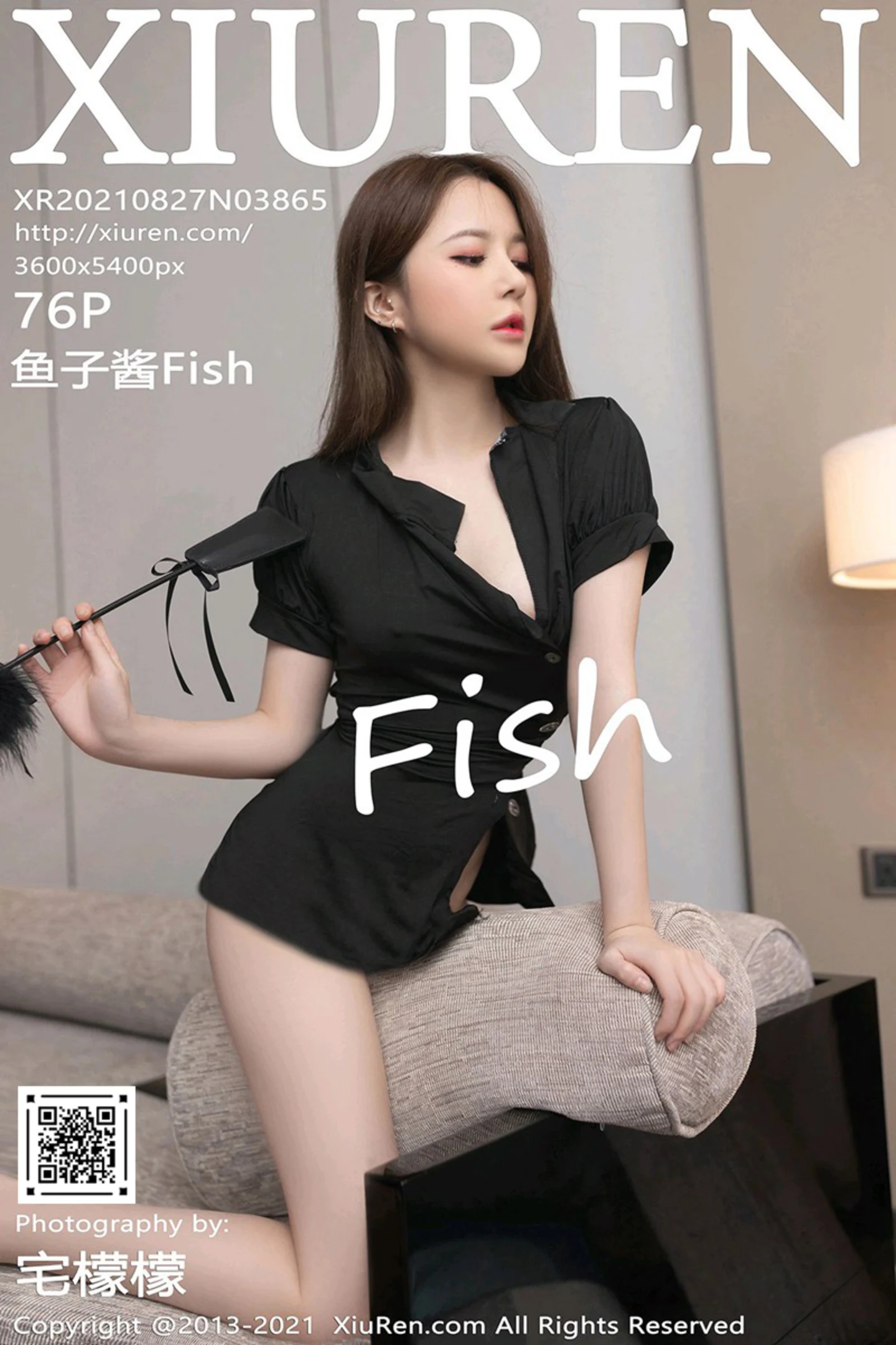 [XiuRen秀人网]VOL.3865 模特鱼子酱Fish暗黑护士主题黑色服饰配开档黑丝渔网魅惑写真76P-秀人网官方网站
